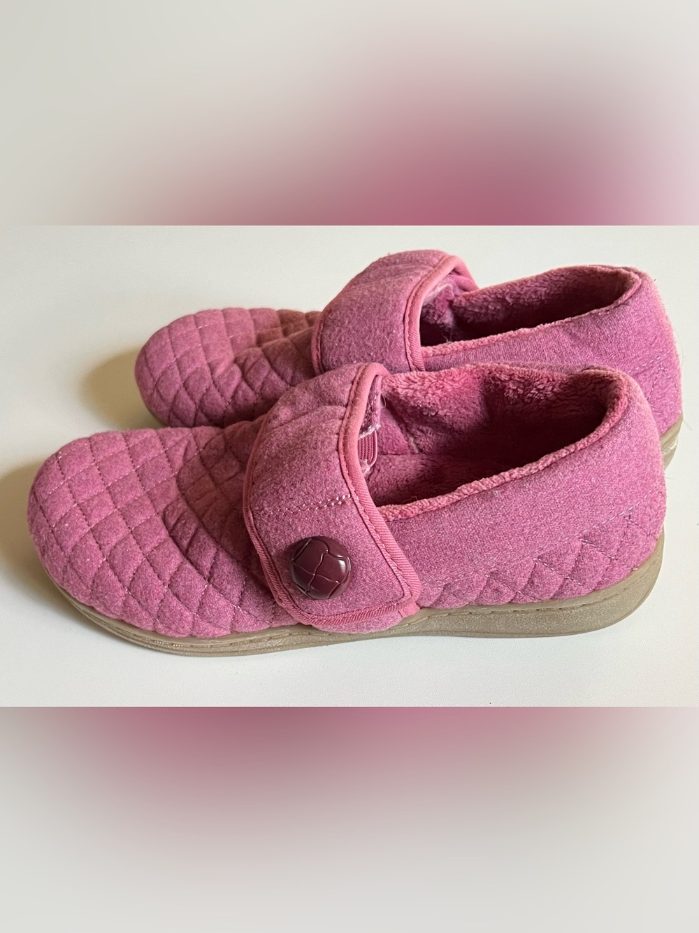 Vionic Jackie Rhubarb Pink Quilted Slippers 7